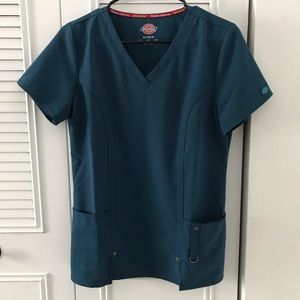 Dickies Xtreme Stretch Scrub Top (Caribbean Blue)
